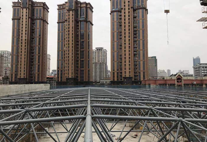 德州螺栓球网架结构